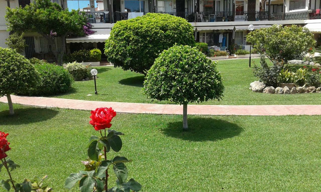 Carihuela Park Palace Torremolinos Exteriör bild
